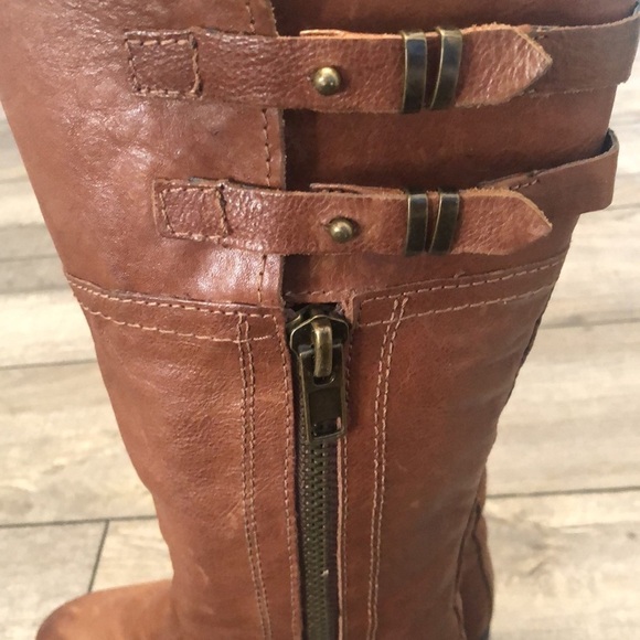 Franco Sarto Patina heeled cognac brown leather upper boots with side zipper - Picture 6 of 13